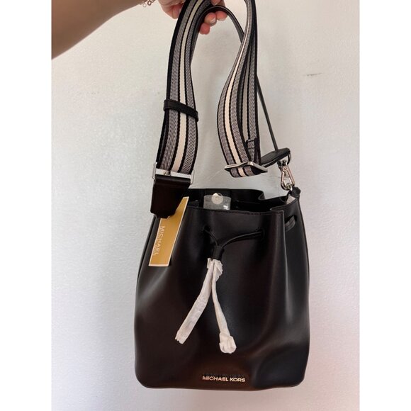 NWT Michael Kors Eden Leather Bucket Shoulder Black Bag Purse - Picture 8 of 13